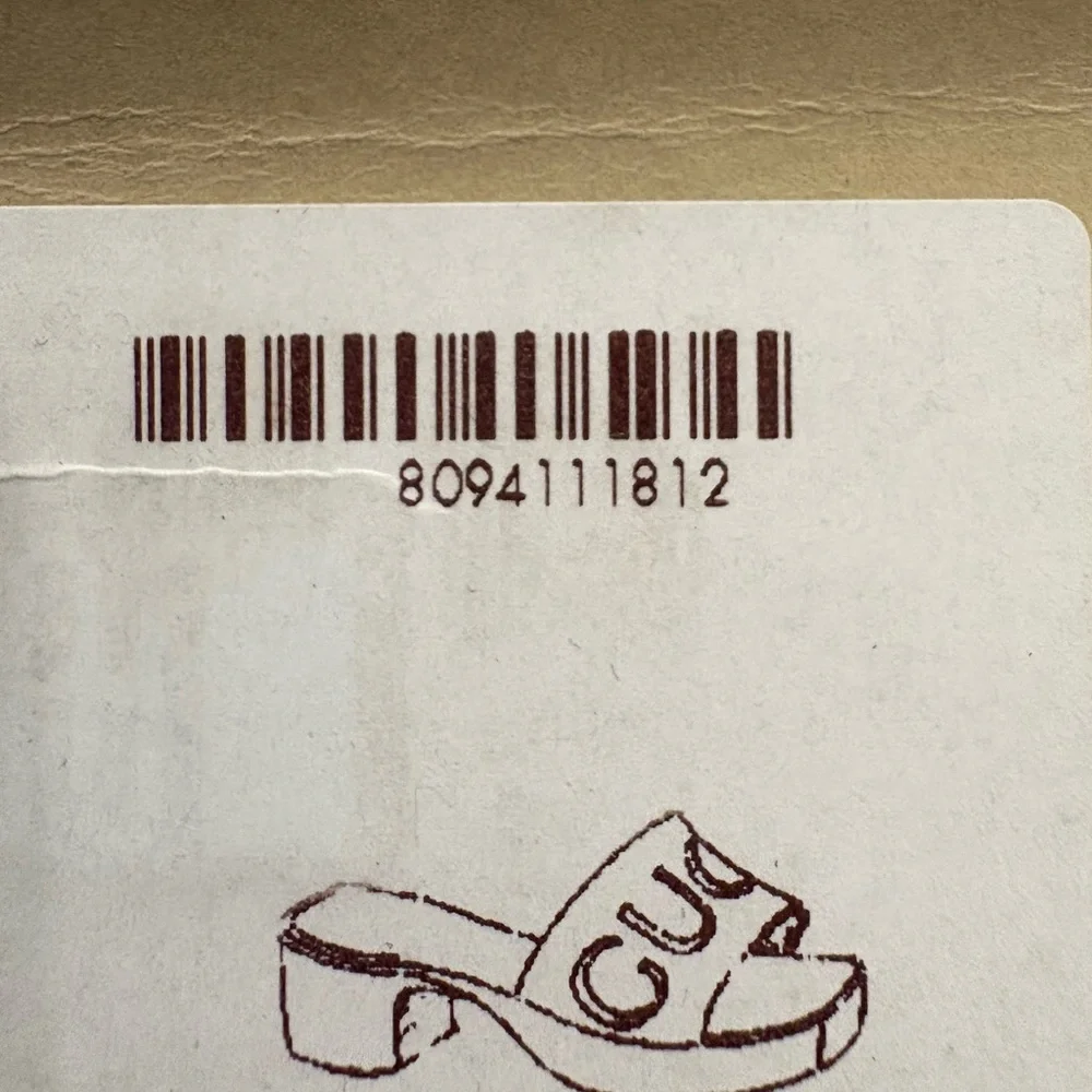 NWT Gucci Rubber Women's Black Glossy Platforms. US 8, 9 - Picture 6 of 6